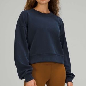 Lululemon Perfectly Oversized Cropped Crew *softstreme